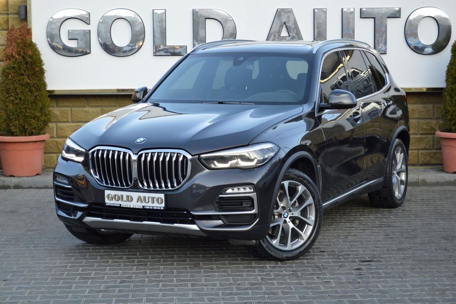 Продам BMW X5 2019 года в Одессе