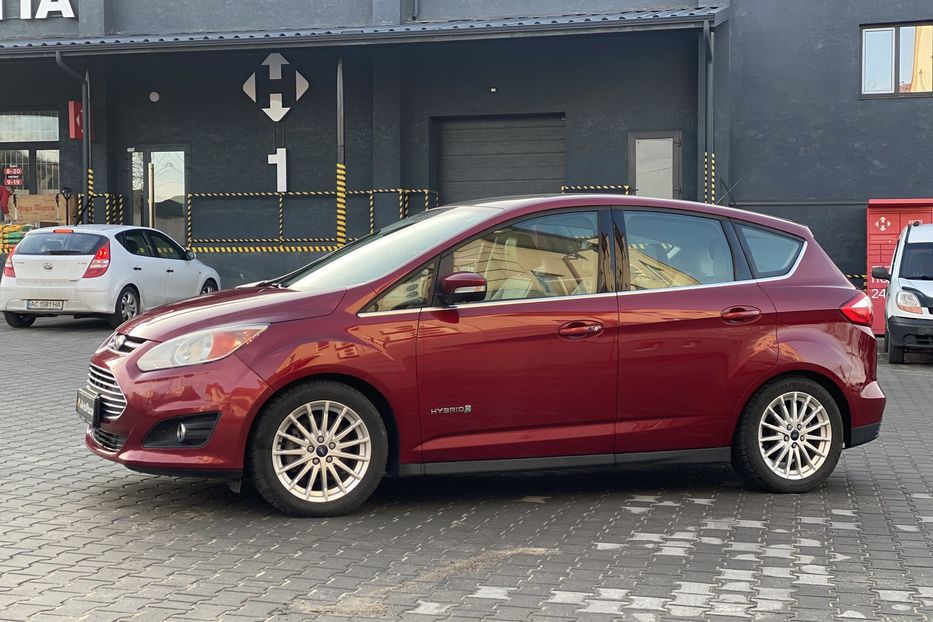 Продам Ford C-Max 2012 года в Луцке