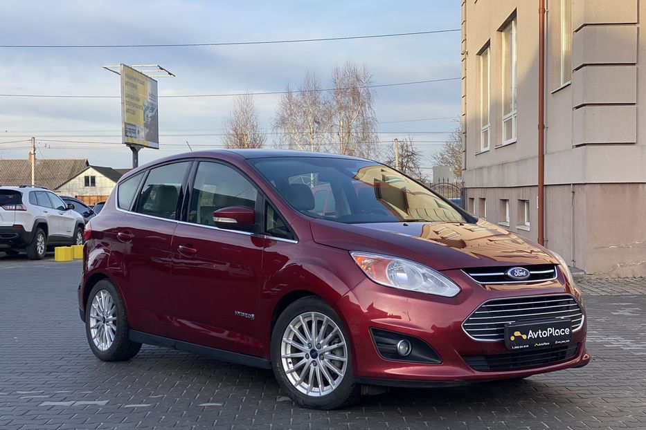 Продам Ford C-Max 2012 года в Луцке