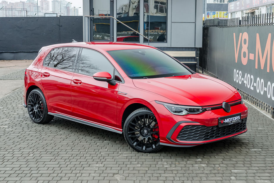 Продам Volkswagen Golf GTI 2021 года в Киеве