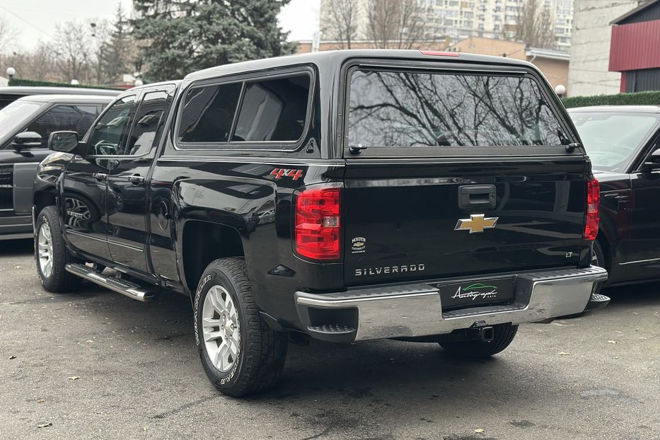 Продам Chevrolet Silverado 5.3 DoubleCab 4x4 2018 года в Киеве