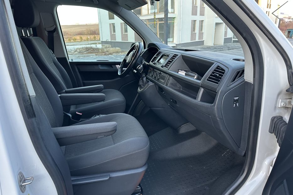 Продам Volkswagen Caravella 4 MOTION  2019 года в Ровно