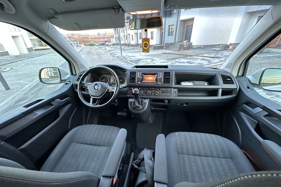 Продам Volkswagen Caravella 4 MOTION  2019 года в Ровно