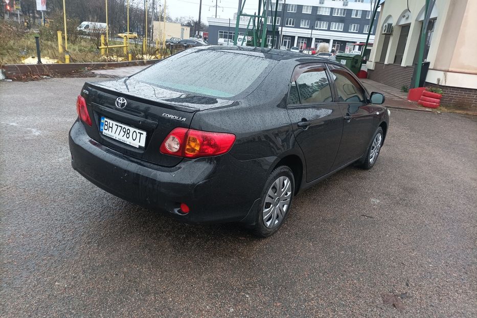 Продам Toyota Corolla офицал 2008 года в Одессе