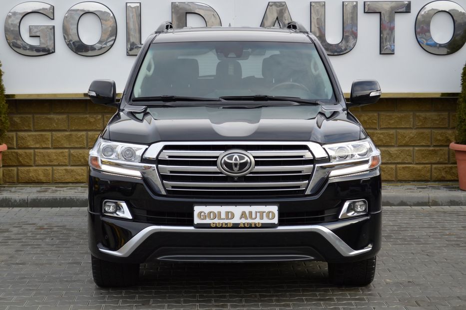 Продам Toyota Land Cruiser 200 2018 года в Одессе