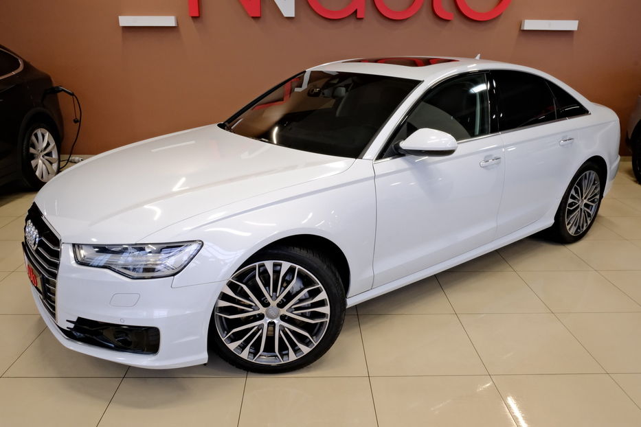 Продам Audi A6 2016 года в Одессе