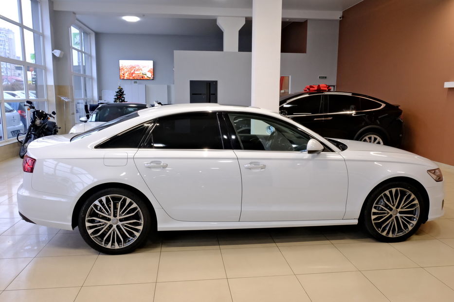 Продам Audi A6 2016 года в Одессе