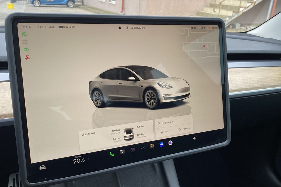 Продам Tesla Model 3 Long Range 2022 года в Луцке