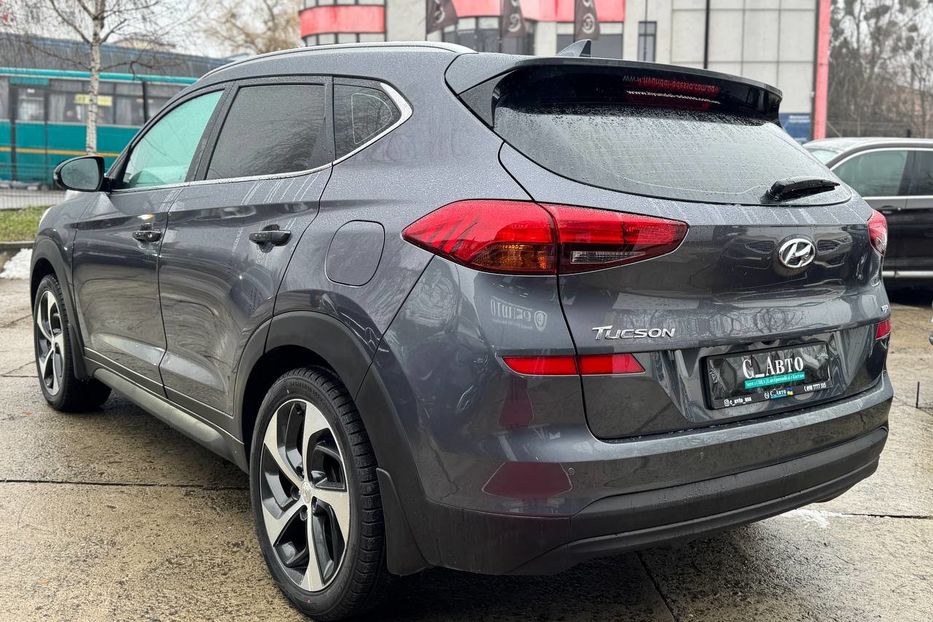 Продам Hyundai Tucson 2018 года в Черновцах