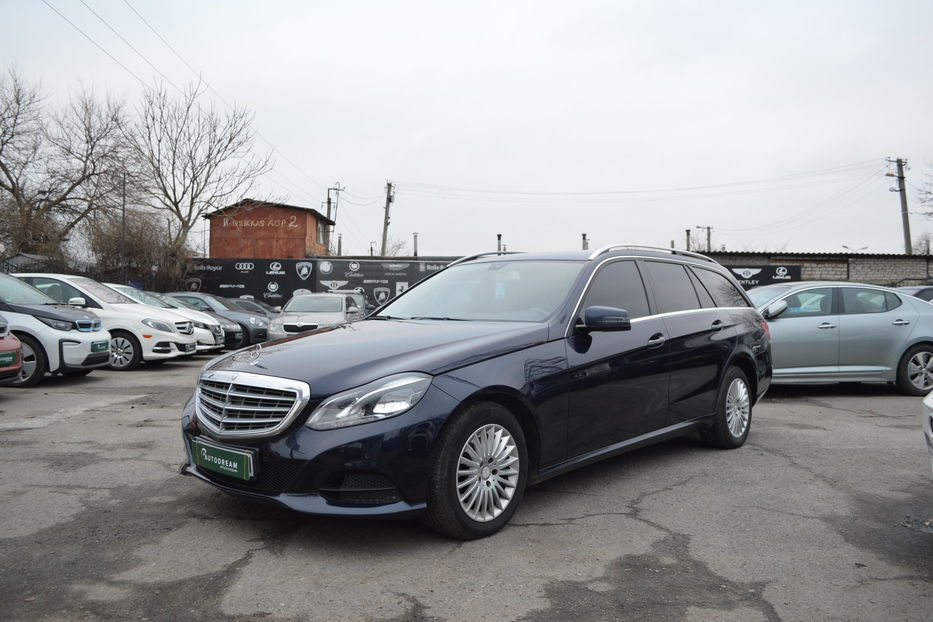 Продам Mercedes-Benz E-Class 300 e bluetec hybrid 2013 года в Одессе