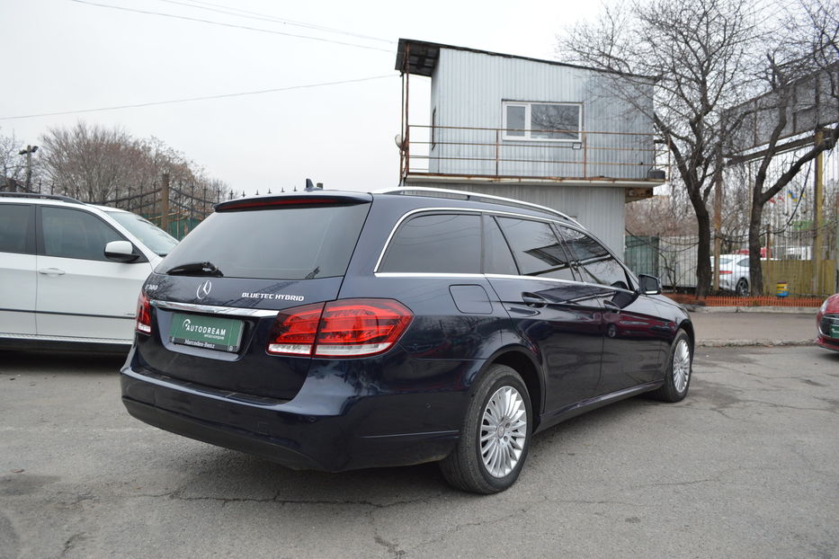 Продам Mercedes-Benz E-Class 300 e bluetec hybrid 2013 года в Одессе