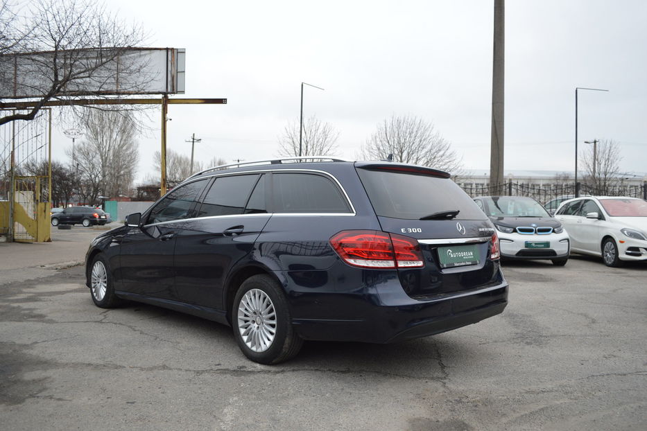 Продам Mercedes-Benz E-Class 300 e bluetec hybrid 2013 года в Одессе