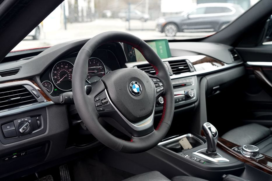 Продам BMW 328 i xDrive Gran Turismo 2015 года в Черновцах