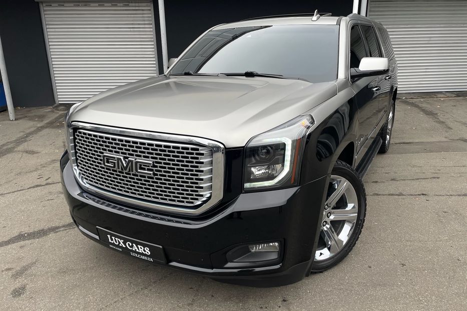 Продам GMC Yukon XL Denali  2017 года в Киеве