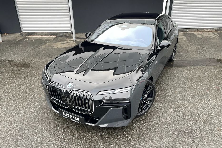 Продам BMW 760 I7 60 M package  2023 года в Киеве