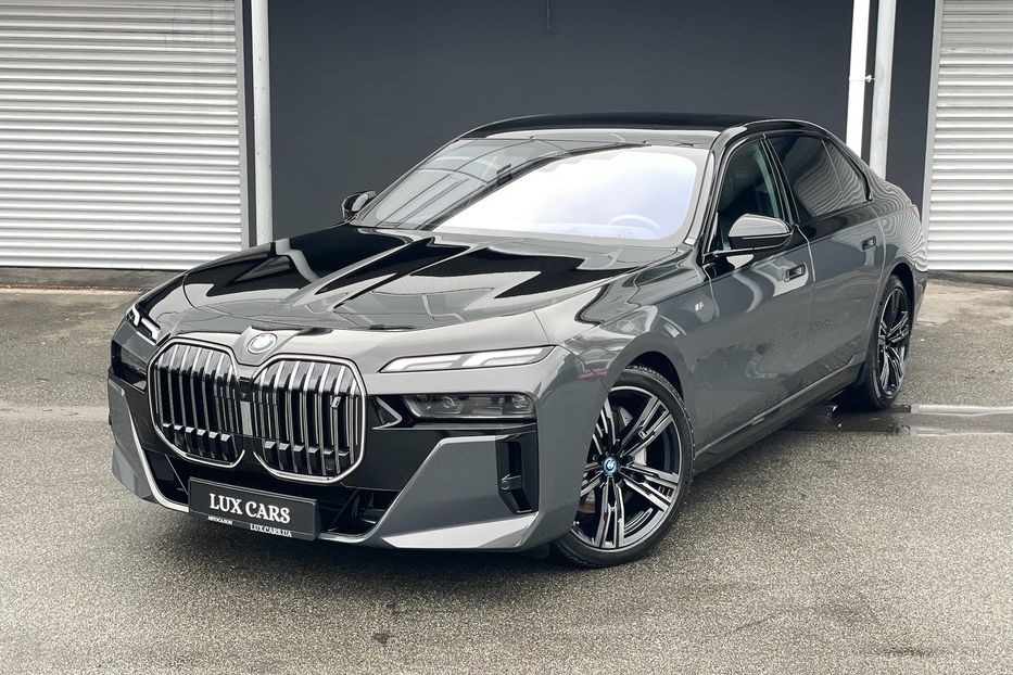 Продам BMW 760 I7 60 M package  2023 года в Киеве