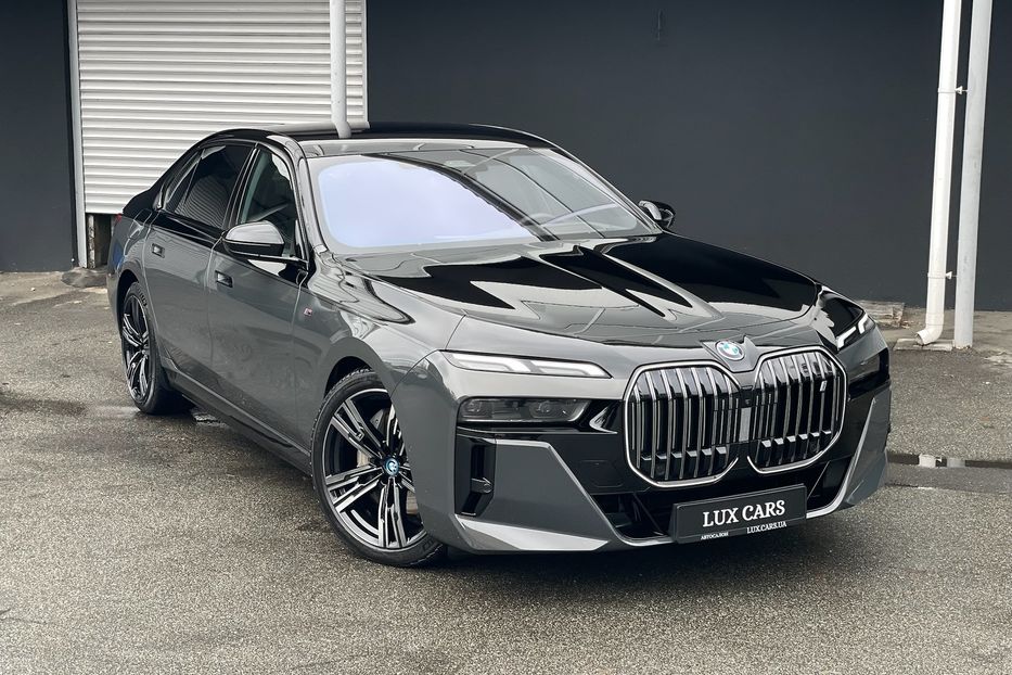 Продам BMW 760 I7 60 M package  2023 года в Киеве
