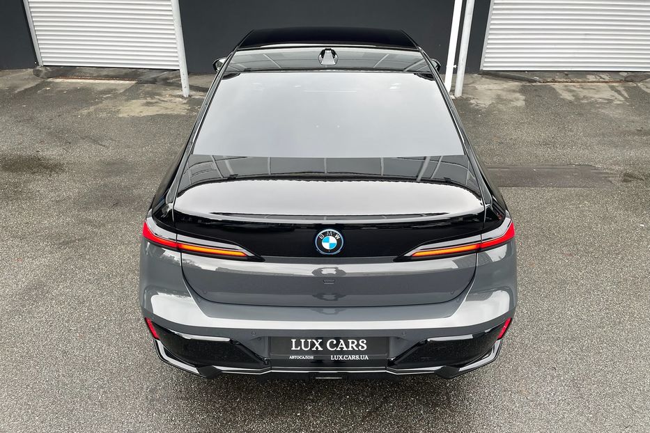 Продам BMW 760 I7 60 M package  2023 года в Киеве