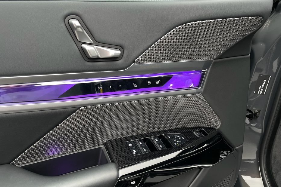 Продам BMW 760 I7 60 M package  2023 года в Киеве