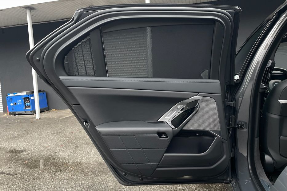 Продам BMW 760 I7 60 M package  2023 года в Киеве
