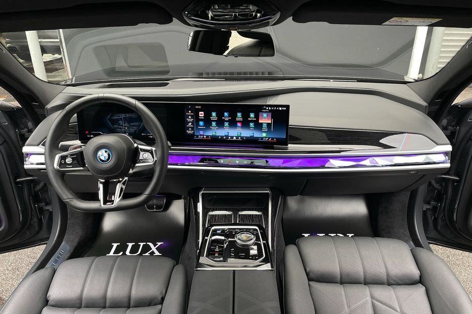 Продам BMW 760 I7 60 M package  2023 года в Киеве