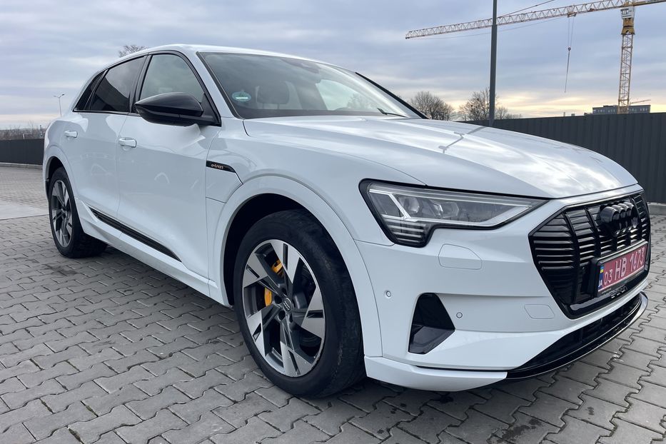 Продам Audi E-Tron 55 quattro 95kw 2019 года в Львове