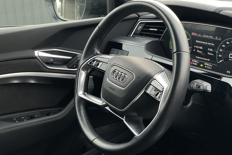 Продам Audi E-Tron 55 quattro 95kw 2019 года в Львове