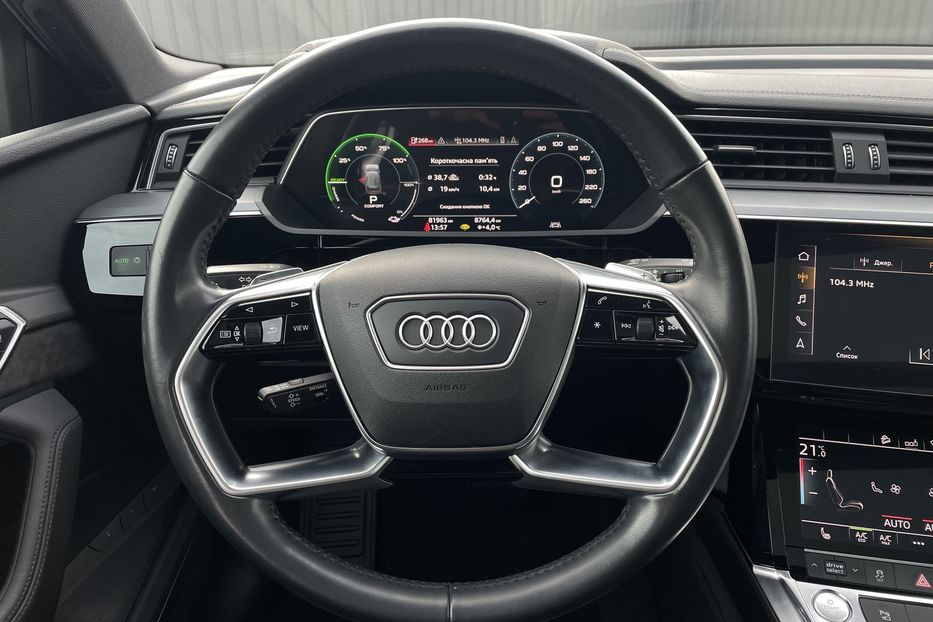 Продам Audi E-Tron 55 quattro 95kw 2019 года в Львове