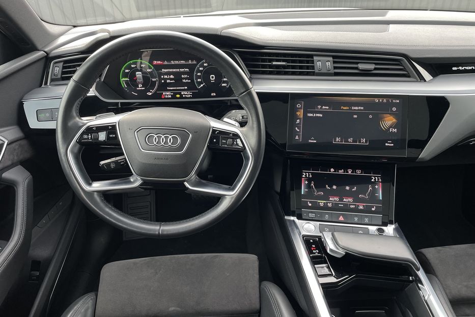 Продам Audi E-Tron 55 quattro 95kw 2019 года в Львове