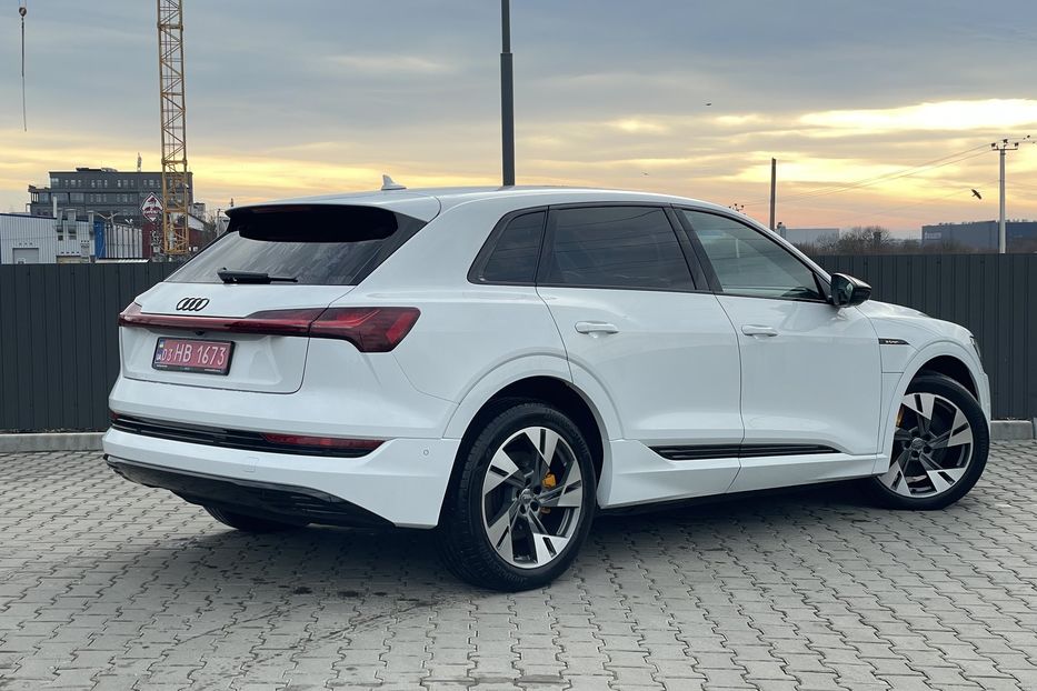 Продам Audi E-Tron 55 quattro 95kw 2019 года в Львове