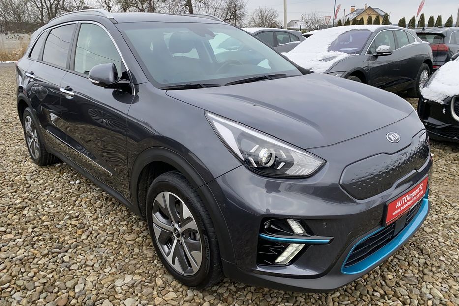 Продам Kia Niro Prestige 64kWh Тепловий насос 2020 года в Львове