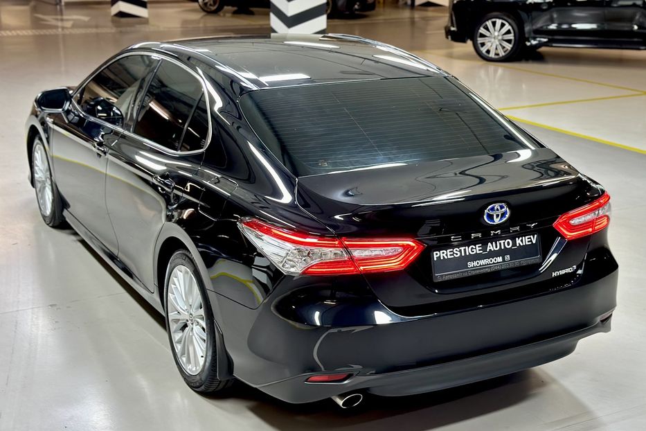 Продам Toyota Camry Prestige 2020 года в Киеве