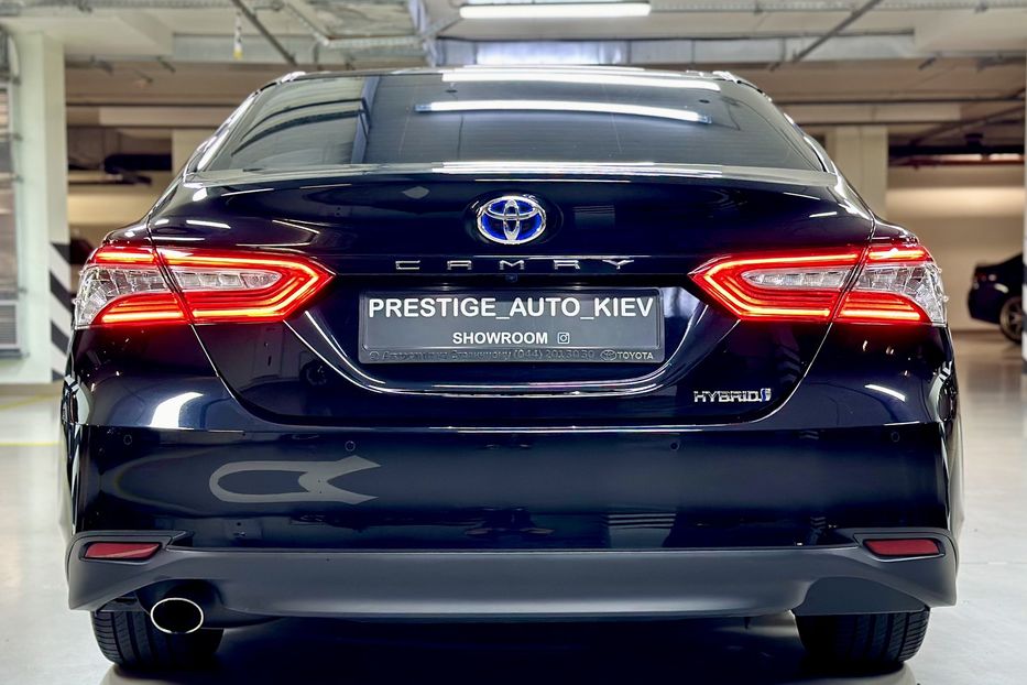 Продам Toyota Camry Prestige 2020 года в Киеве