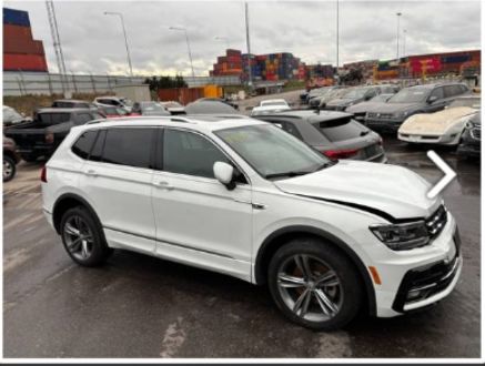 Продам Volkswagen Tiguan 4Motion Premium R-Line, 220 кс 2020 года в Киеве