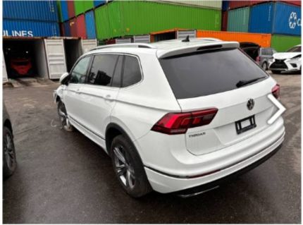 Продам Volkswagen Tiguan 4Motion Premium R-Line, 220 кс 2020 года в Киеве