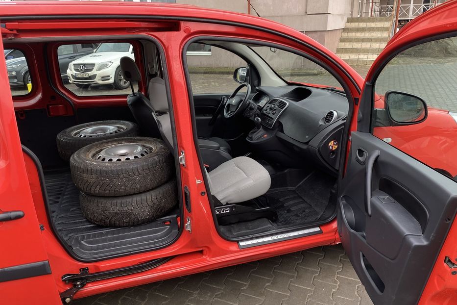 Продам Renault Kangoo пасс. 2019 года в Луцке