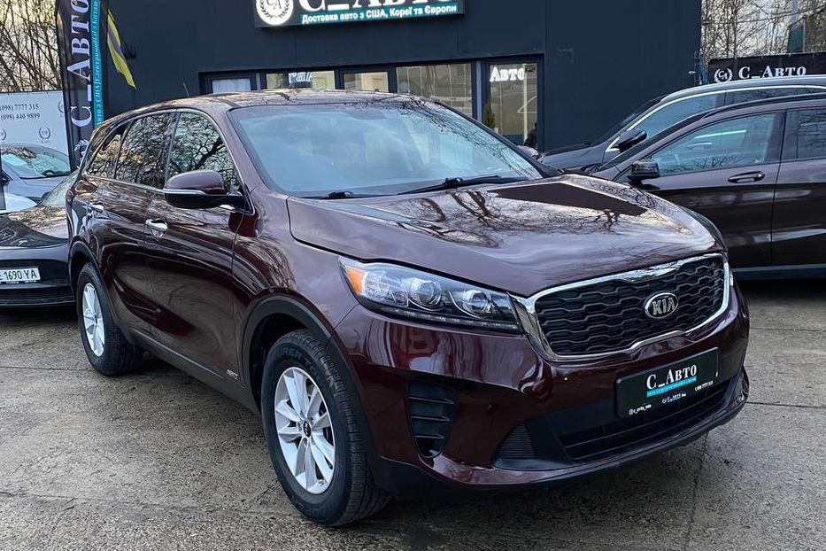 Продам Kia Sorento L Burgundy 2019 года в Черновцах