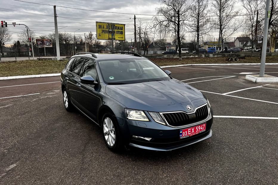 Продам Skoda Octavia A7 First Edition  2020 года в Житомире