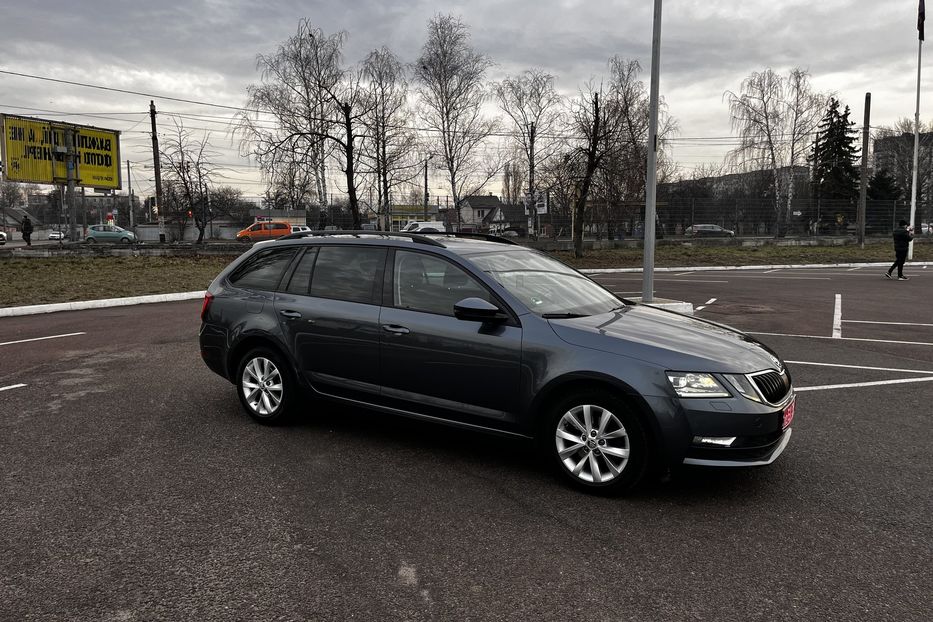 Продам Skoda Octavia A7 First Edition  2020 года в Житомире