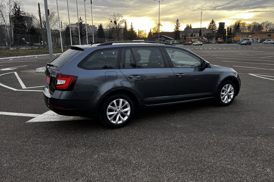 Продам Skoda Octavia A7 First Edition  2020 года в Житомире