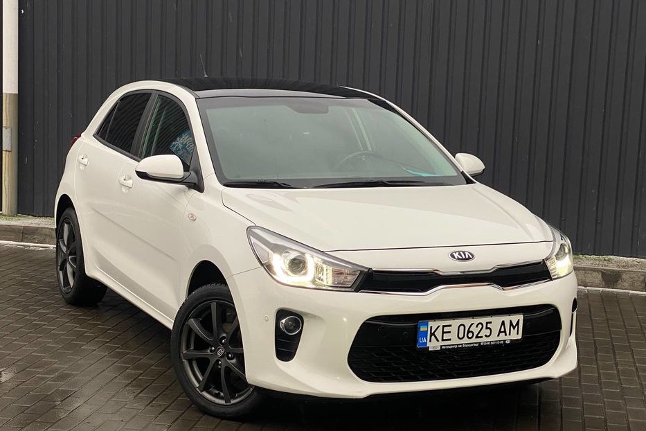 Продам Kia Rio 2017 года в Днепре