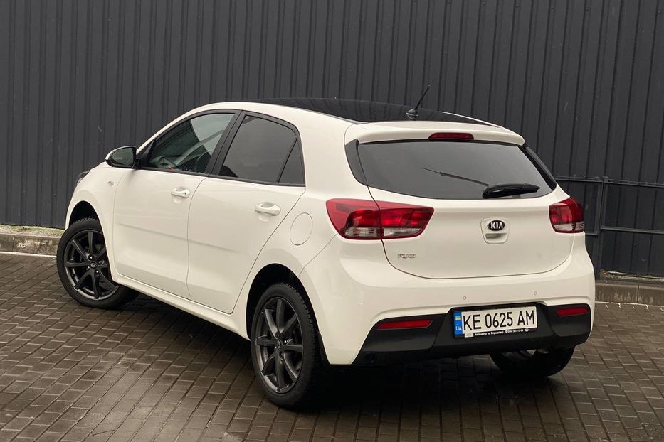 Продам Kia Rio 2017 года в Днепре