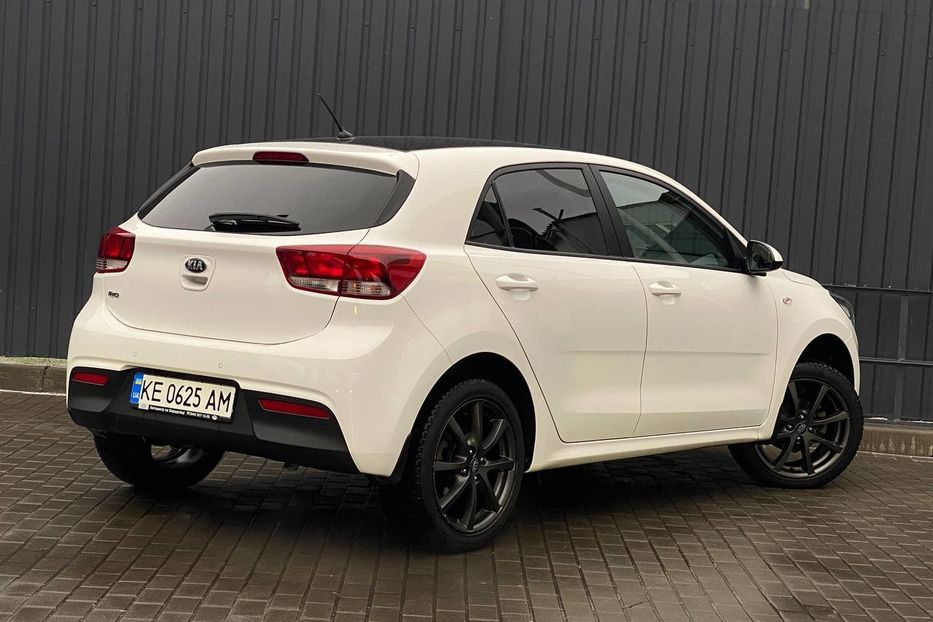 Продам Kia Rio 2017 года в Днепре