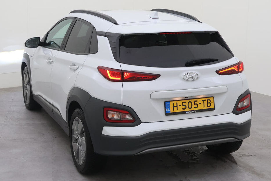 Продам Hyundai Kona Restailing 2021 в дорозі 2020 года в Тернополе