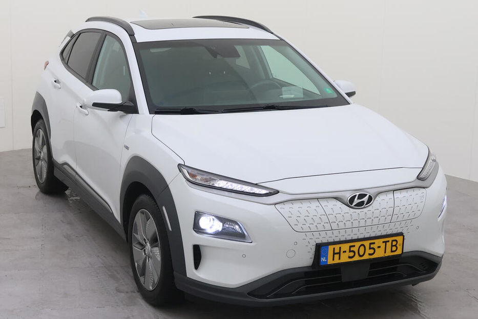 Продам Hyundai Kona Restailing 2021 в дорозі 2020 года в Тернополе