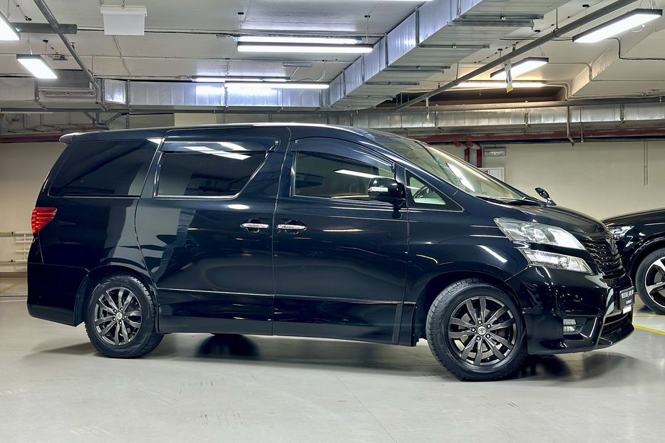 Продам Toyota Alphard Vellfire 2010 года в Киеве