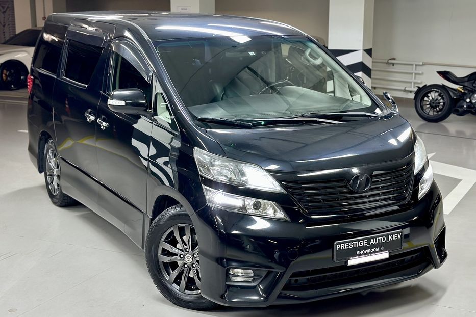 Продам Toyota Alphard Vellfire 2010 года в Киеве