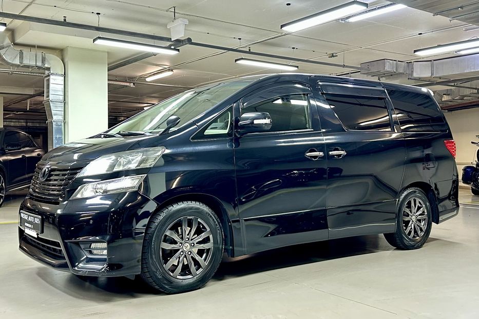 Продам Toyota Alphard Vellfire 2010 года в Киеве