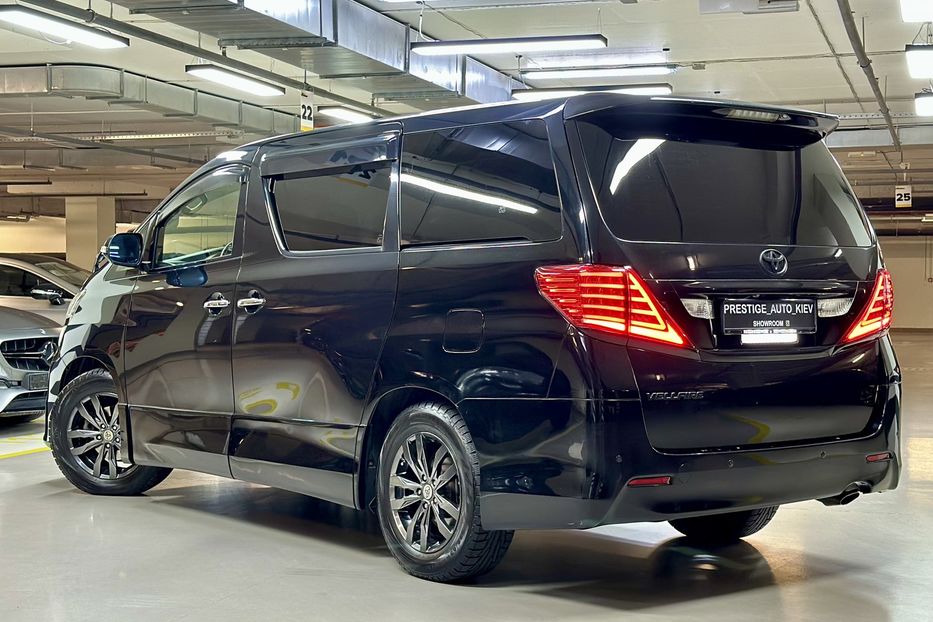 Продам Toyota Alphard Vellfire 2010 года в Киеве