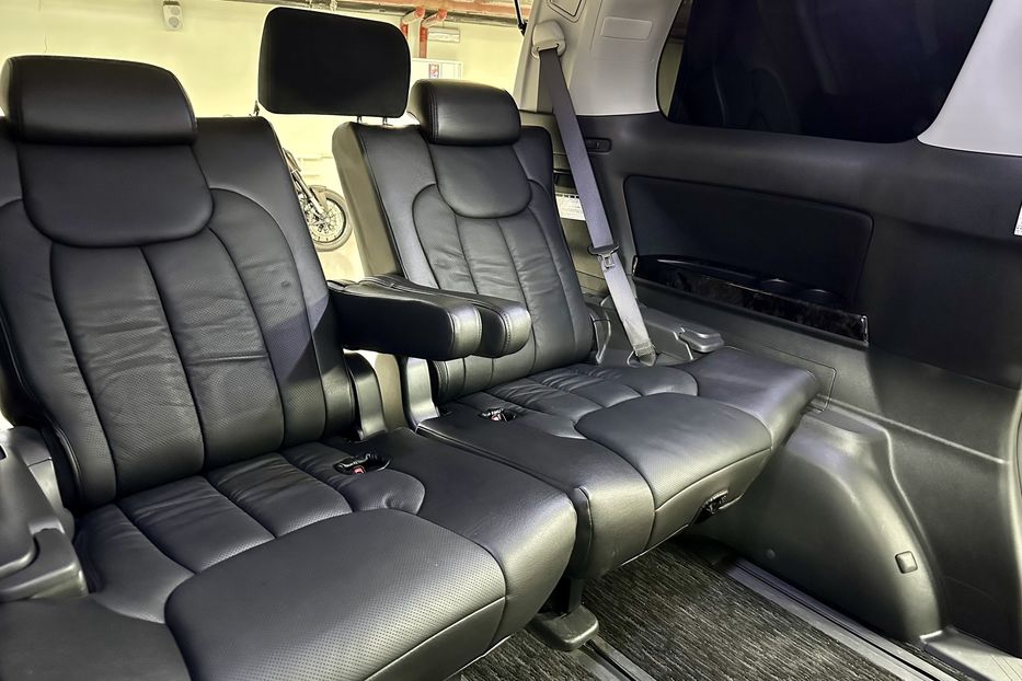 Продам Toyota Alphard Vellfire 2010 года в Киеве